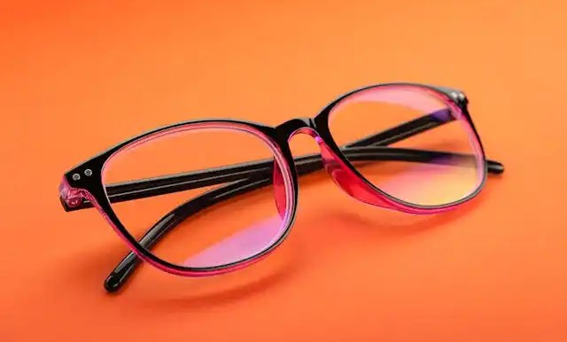Anti-Reflective coating for eyeglasses
